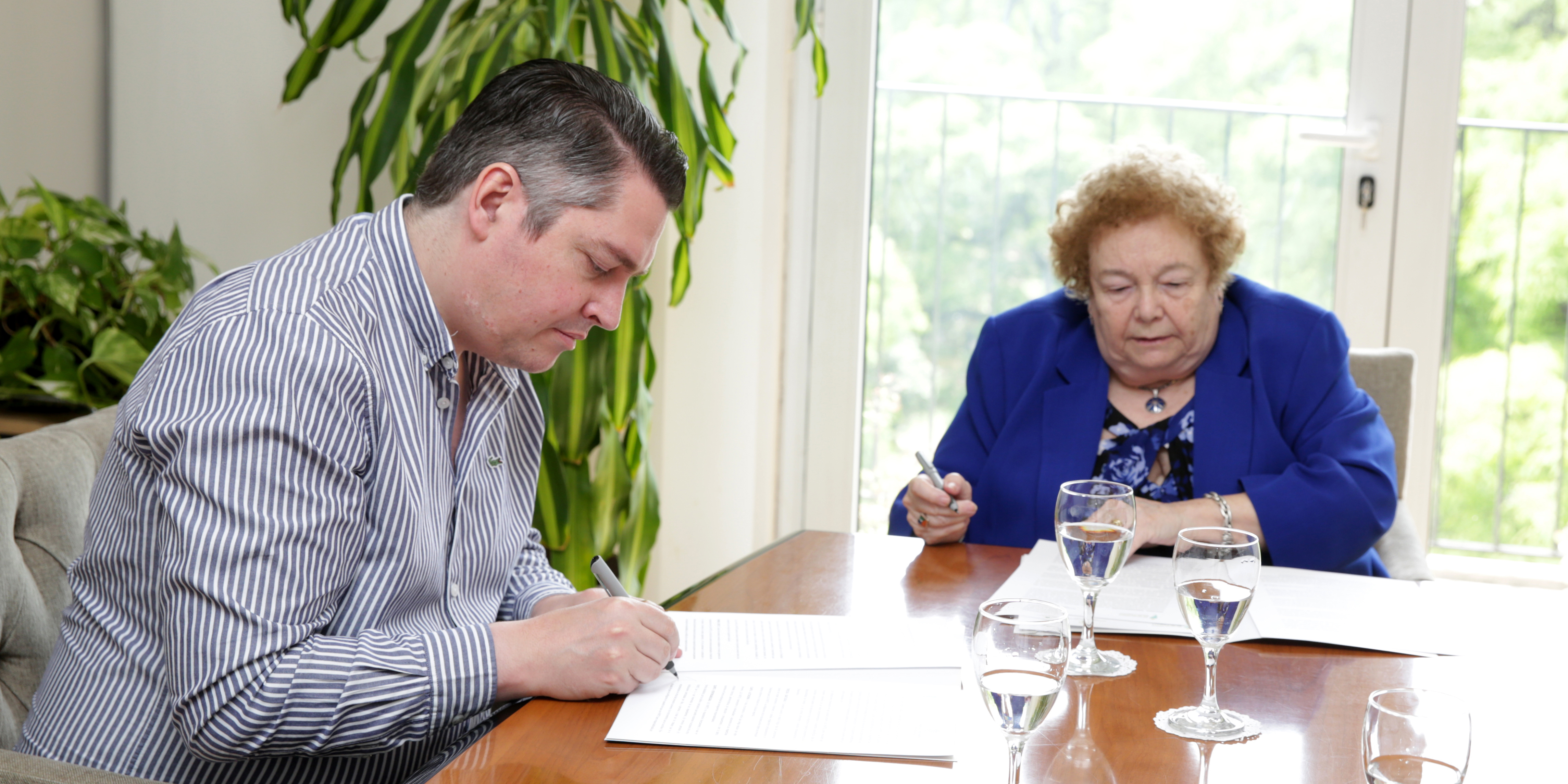 Firma Convenio con Río Grande